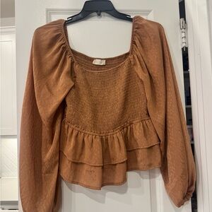 Altar’d State flowy top